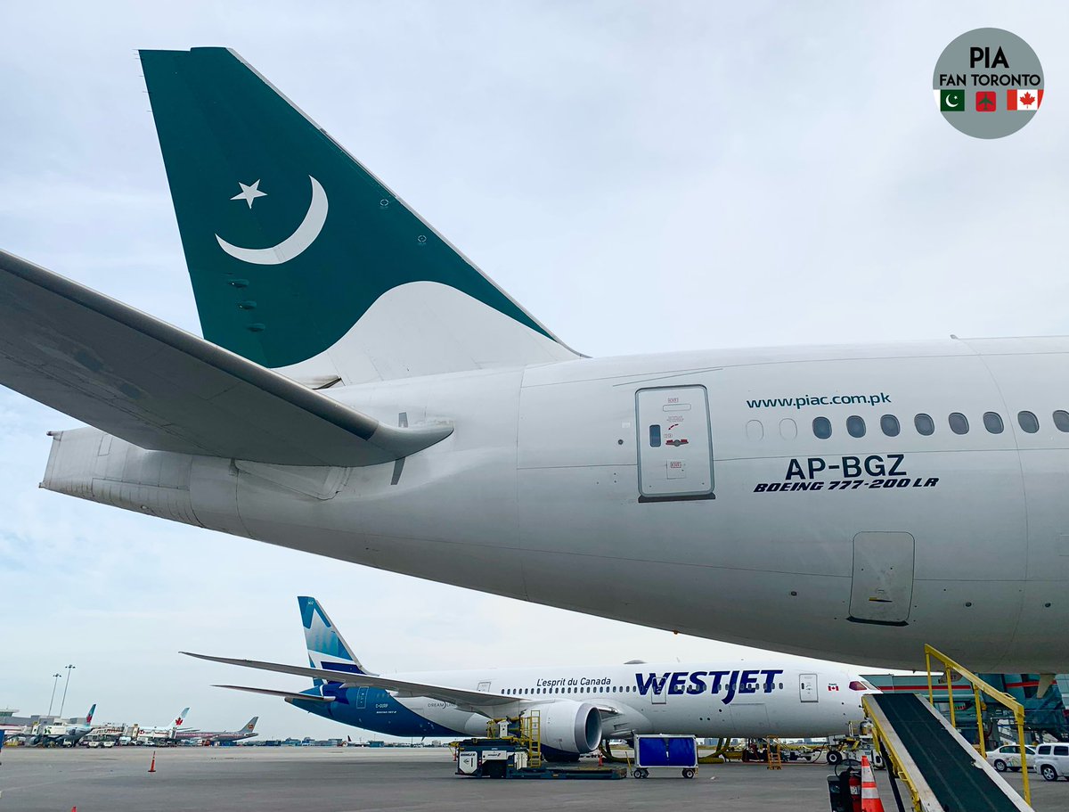 BiggestPia's tweet photo. Here Is My Picture Of A @Official_PIA Boeing 777-240(LR) AP-BGZ Parked After Arriving From Karachi To @TorontoPearson As #pk783

#pia #piatoronto #torontopearson #pakistan #pakistantoronto #piapakistan #apbgz #aviation #AvGeek #Toronto #Karachi #aviationlovers https://t.co/46xfnaIj8X