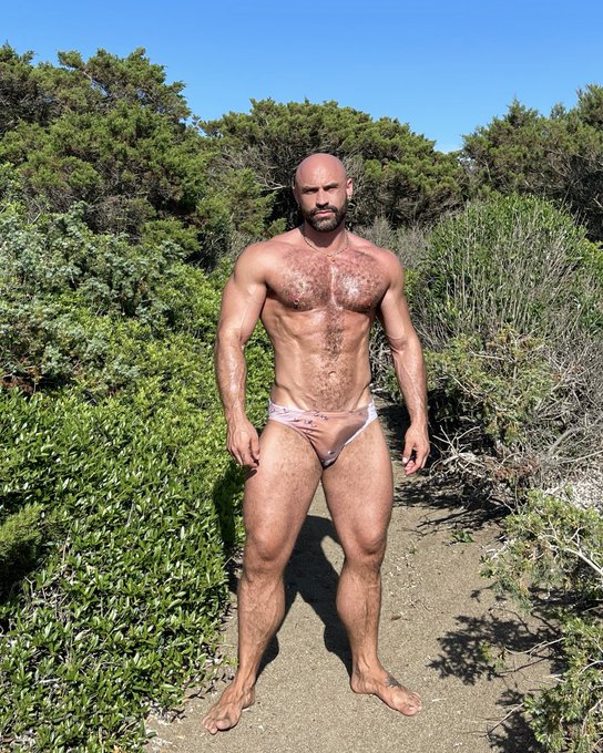 La Playa 🏝 https://t.co/8btCGpAWEJ