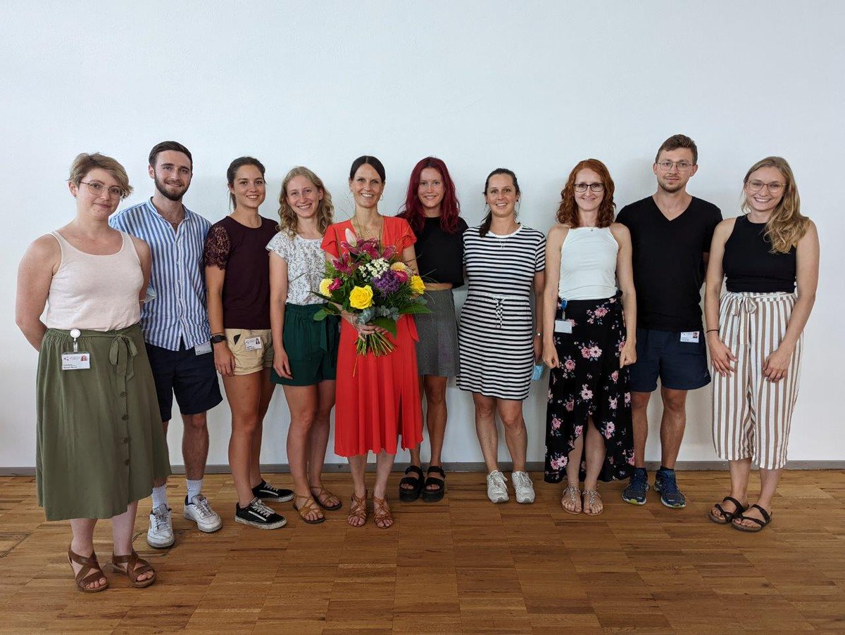 TeamJJTueb's tweet photo. Judith was awarded the "Württembergische Krebspreis 2022" today for her research on CAR T and CAR NK cells! 🥳
We are very proud and excited to continue our research. #TeamJJ https://t.co/hamu0m2Qic