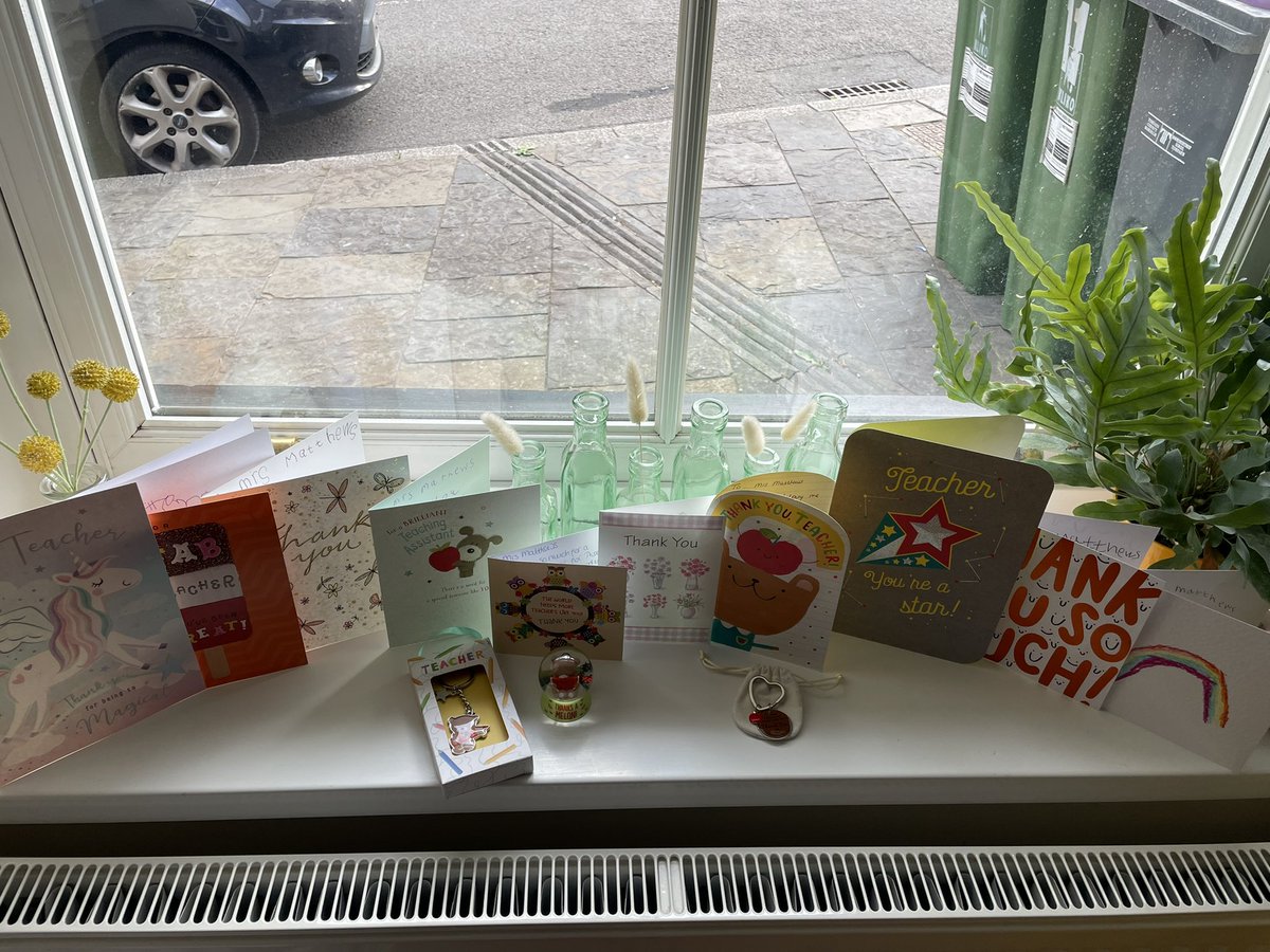 KT_Matthews's tweet photo. Wow! I just wanted to say the biggest thank you for my beautiful, thoughtful and very generous gifts. I have had THE BEST year in Barafundle with the most WONDERFUL children 😘@Carolin63261632 @cwmffrwdoer https://t.co/1mfq88IsfA