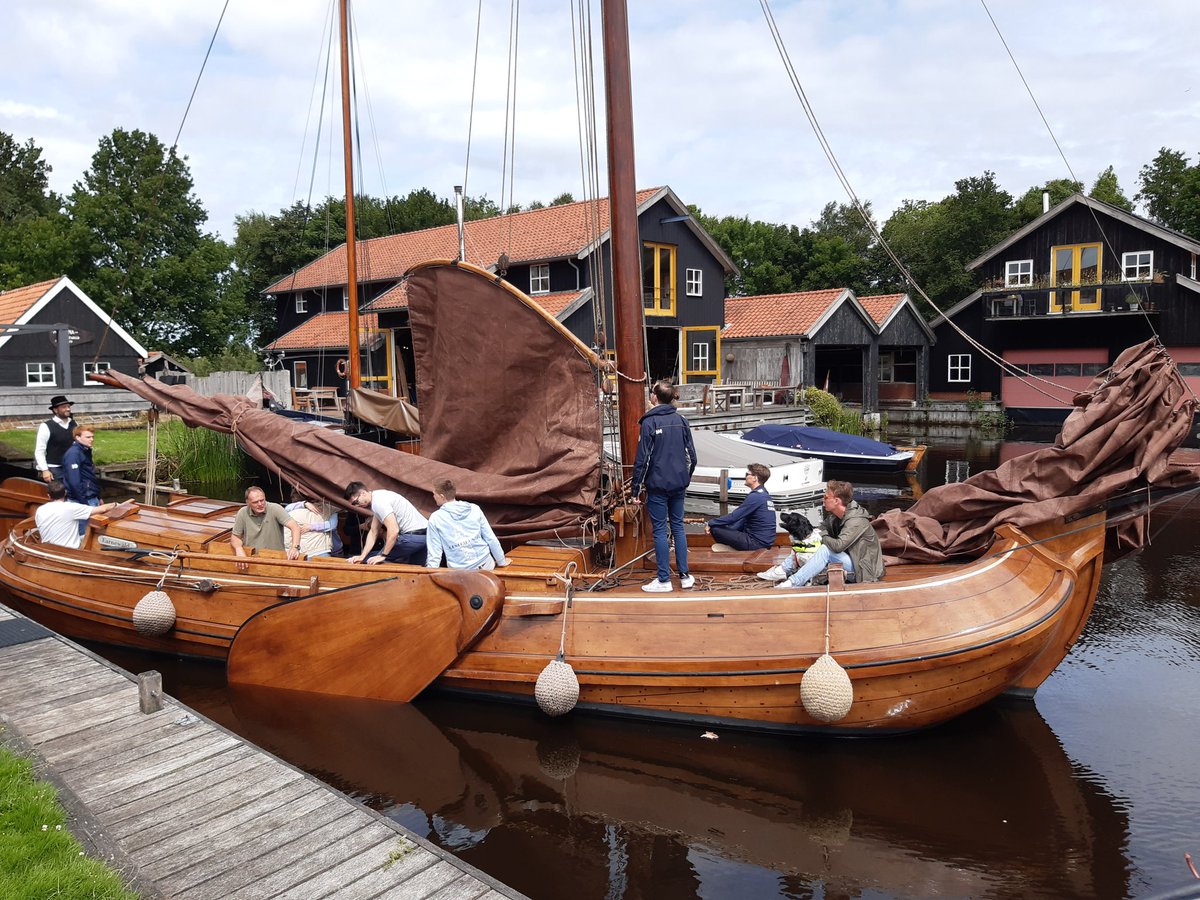 Dinsdag 26 juli opstapmiddag. Wilt u een middag meezeilen op de Aebelina ? Kijk op aebelina.nl of bel 0616933805
