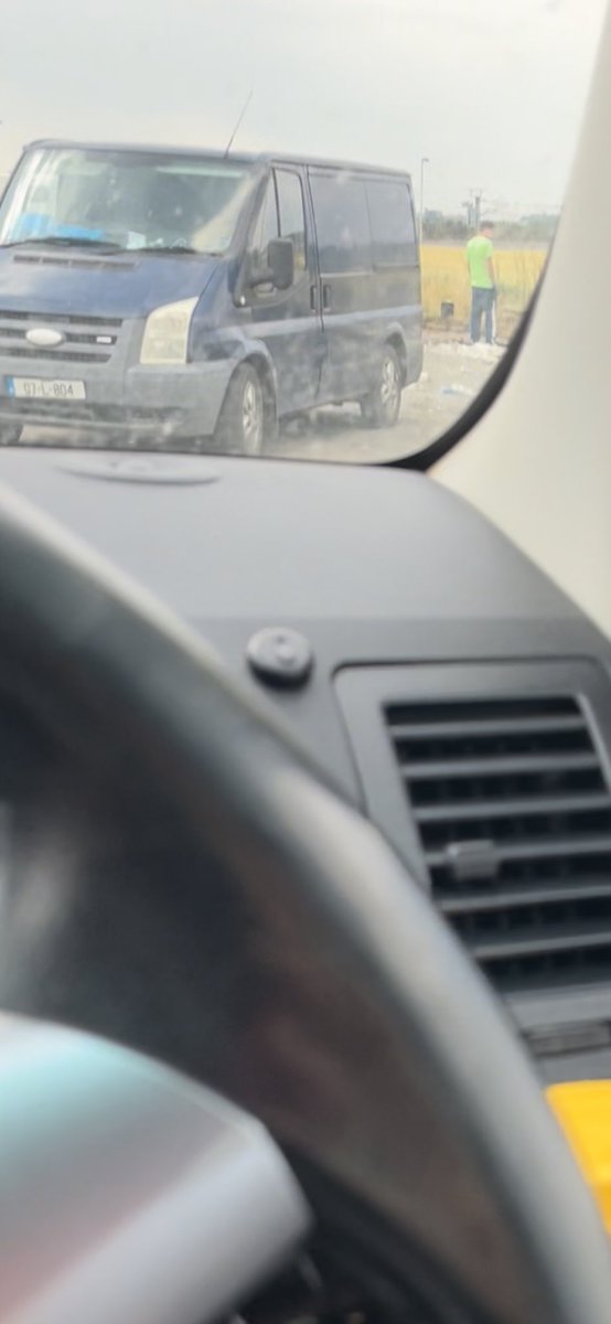 BenShoreman's tweet photo. Lookout for these vehicles. https://t.co/mnzg2h3unj