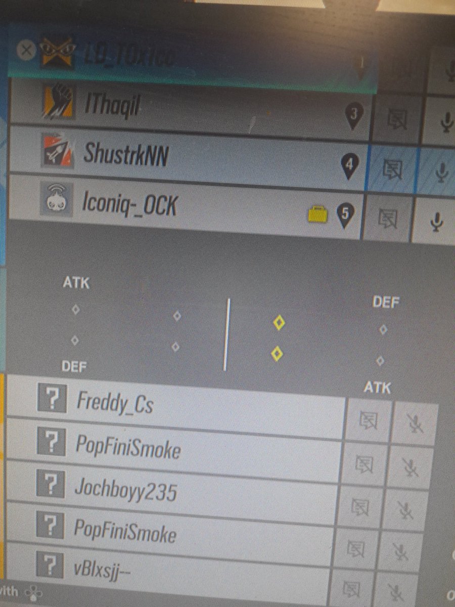 shustrk's tweet photo. Didn't play the game for a week, my first 2 games against glitchers https://t.co/K3F3im0aTW