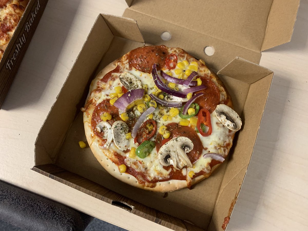 RalphLivesey's tweet photo. Pizza and Pop for our hardworking night team tonight. Thanks to Steve Wood from Pizza Plus for taking time to be the chef for the evening #nightshift #pizzaplus https://t.co/qTWbdRxVQu