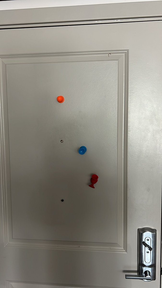 GrimDegen's tweet photo. closest to the butt plug wins π€£π
anyone else obsessed with throwing #squigz https://t.co/DceIQhs24G