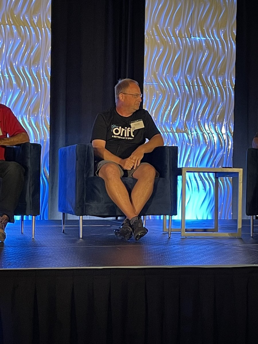 Richard Jones tweet media