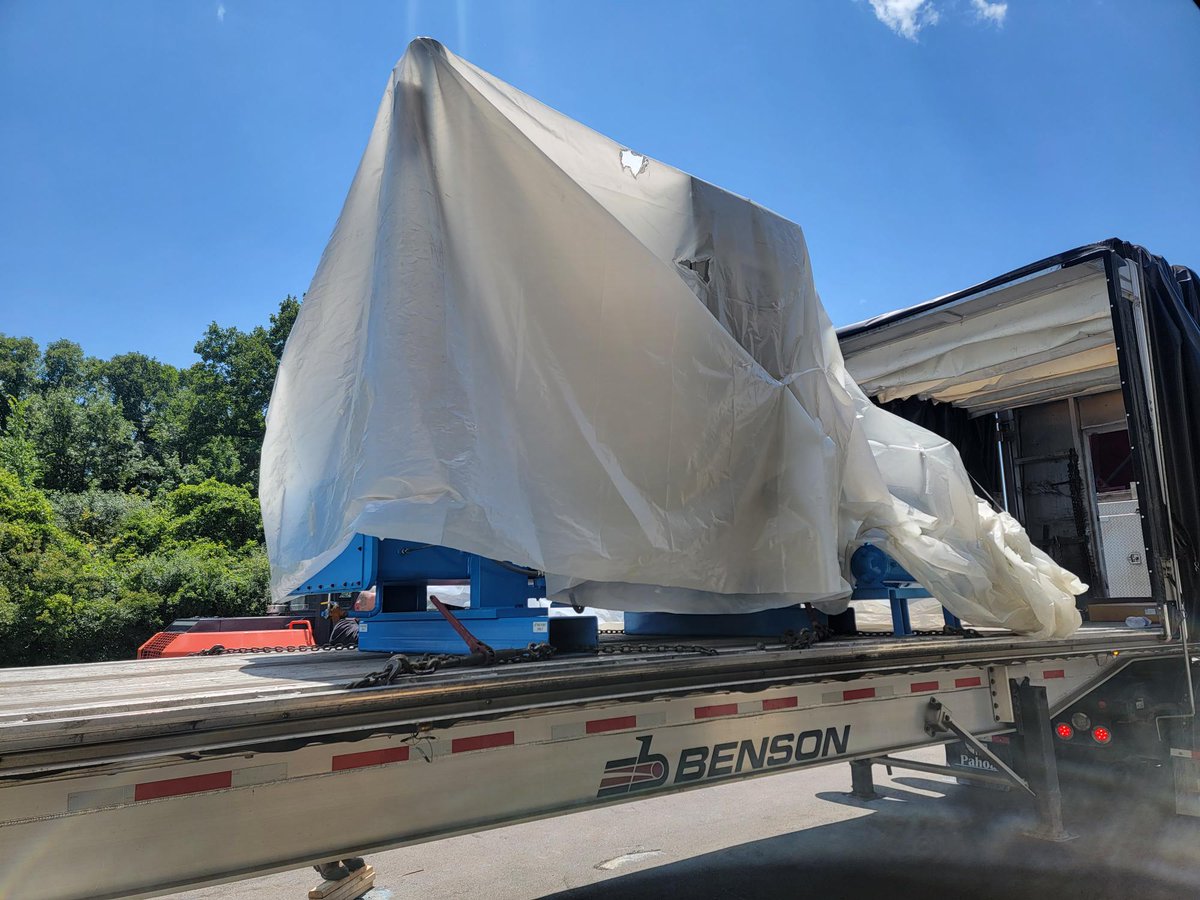 CompressorLlc's tweet image. An FS Elliot centrifugal compressor on its way to a happy customer in South East Michigan! #FSElliot #compressedair #DCS #happycustomer