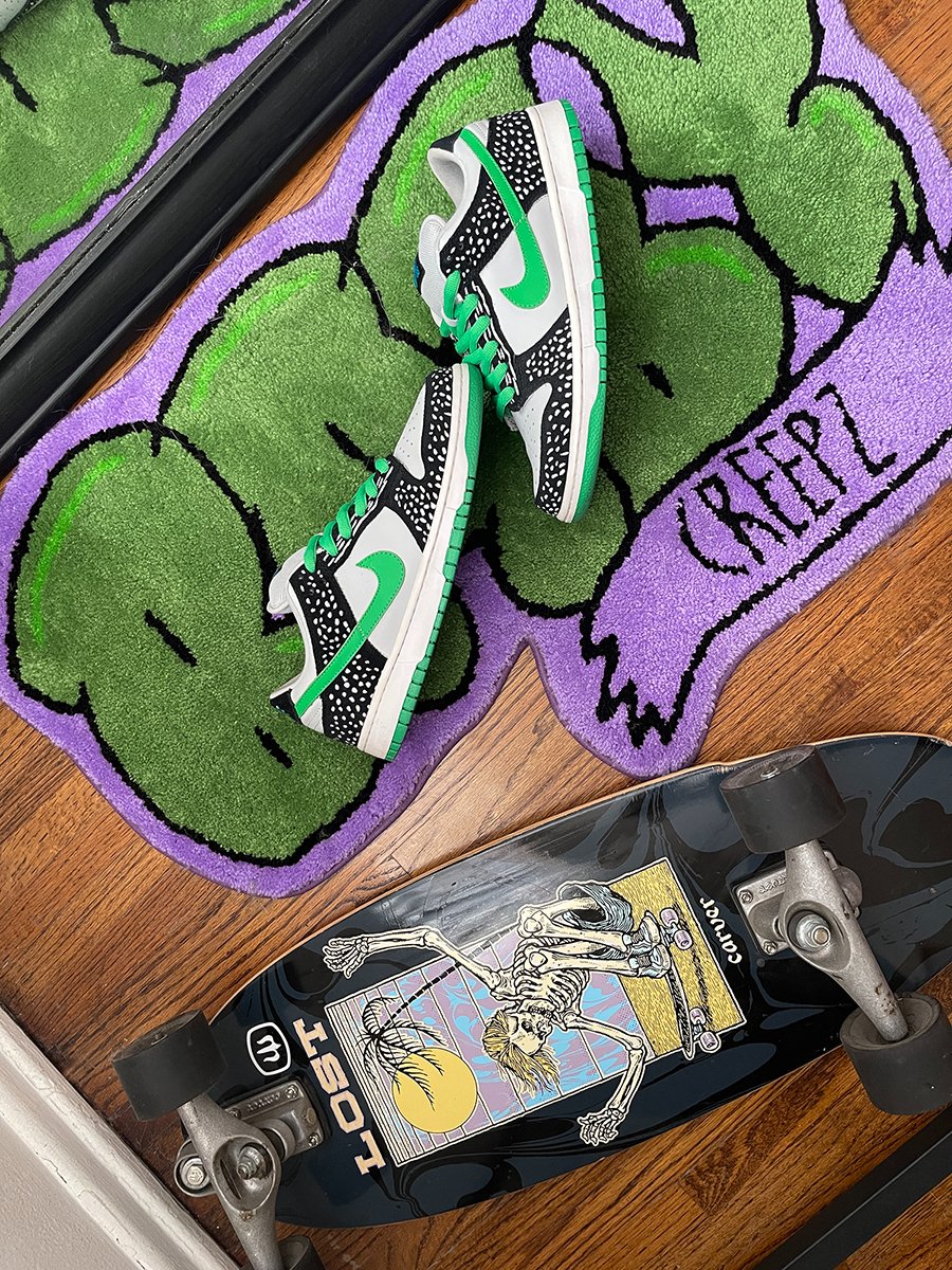 ratedrookie3's tweet photo. Officially re-branding these as the #NikeSB Overlords. #CreepzStrongerTogether #BabyCreepz #Loons https://t.co/hBo59bbTNB