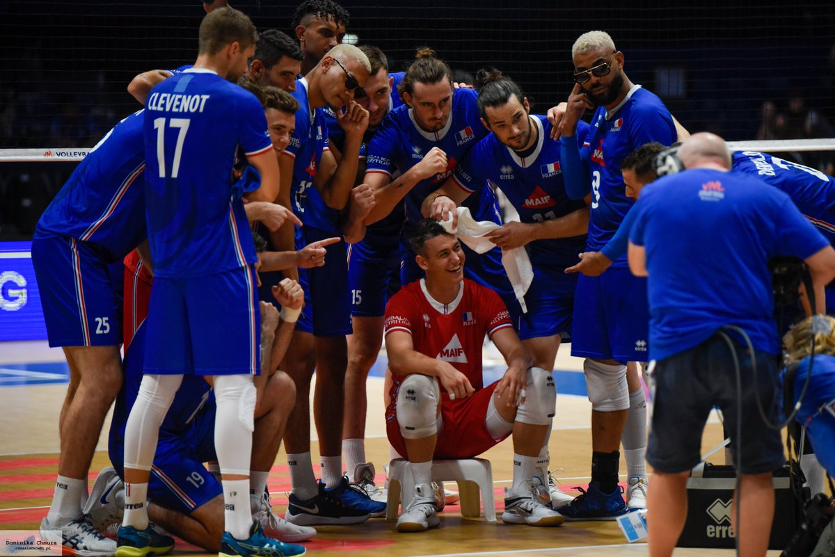 CzasSiatkowki's tweet photo. 📷📷 Zdjecia z meczu
 🇯🇵 @JVA_Volleyball -  🇫🇷 @FFvolley
👇
https://t.co/BiD9c8ihOX

#VNL #VNLFinals https://t.co/VUHFurhK0h