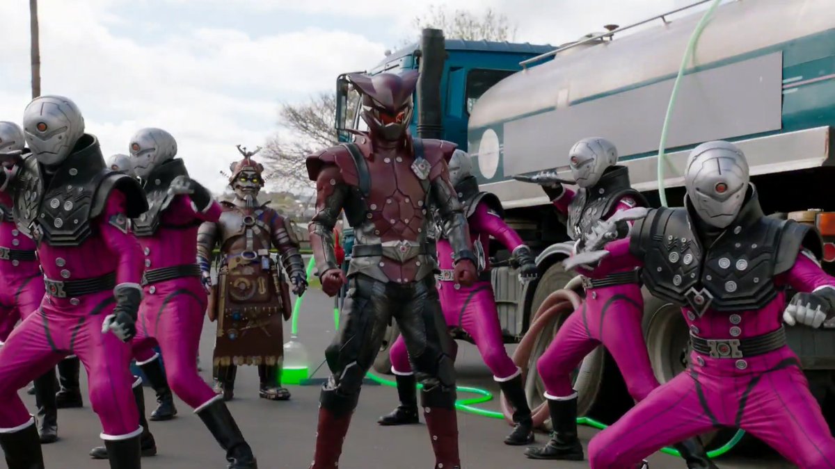 PascalMulokozi2's tweet photo. Same Energy:
#PowerRangers #DinoFury #PowerRangersDinoFury #PRDF #BeastMorphers #PowerRangersBeastMorphers #PRBM #Hasbro #RangerNation #Tokusatsu #SuperSentai #Disney #Movie #Movies #SkyHigh #DisneyPlus https://t.co/AjCBTI7KSU