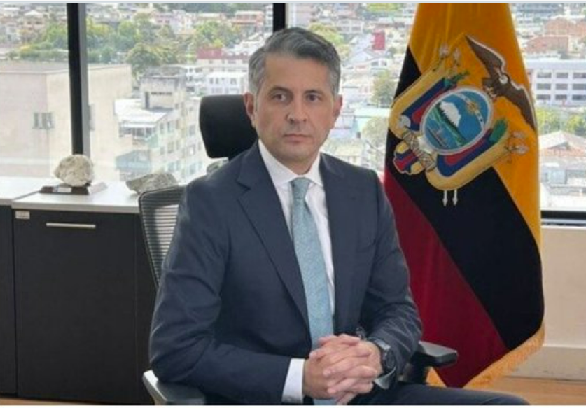 LaHistoria tweet media