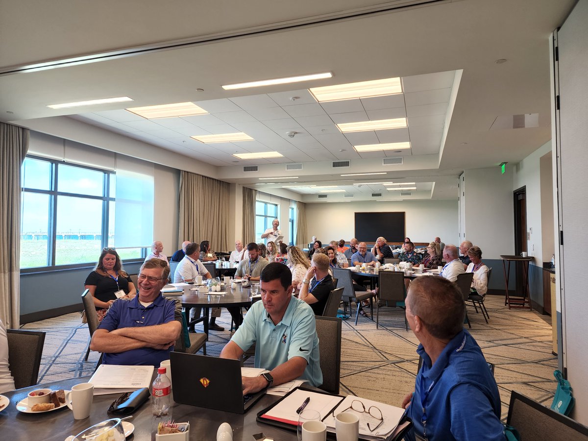 getzenhammer's tweet photo. We really enjoyed ourselves at the Home Builders Association of Tennessee's summer meeting in Gulf Shores Alabama this week and it was good to see familiar faces as well as new ones. It was a great time and we're also excited to start working with everyone! https://t.co/vMOUjDNlls