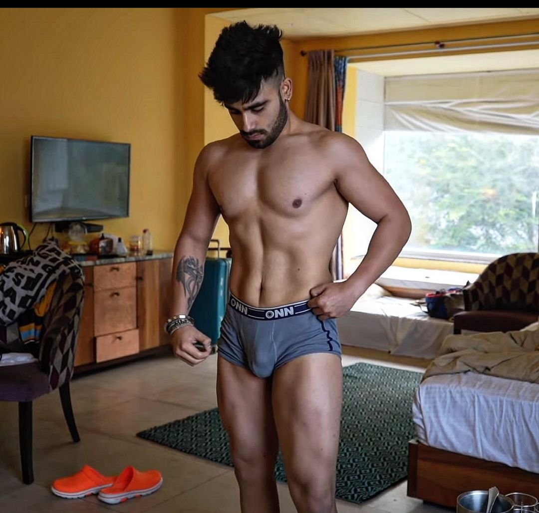 Rohan Mehra tweet media
