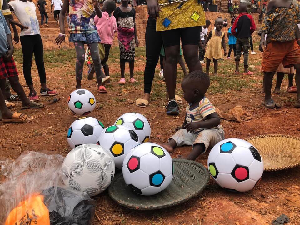 AligumaFound's tweet photo. UEFA Foundation for Children donate Sports Equipment to The Aliguma Foundation.

@UEFA_Foundation  donated an assortment of sports gear to the The Aliguma Foundation. The equipment included 400 footballs, Marker cones, gloves, Footballs, Bib carry/wash bag, popup goals,coloured https://t.co/9mYM0S72kB