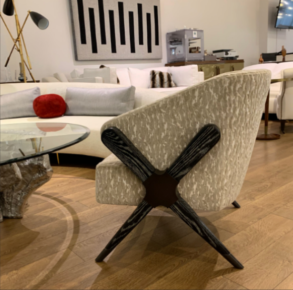 BESPOKEbylg's tweet photo. Swipe π to see this stunning design from a different perspective.
#interiordesign #bespoke #bespokebylg #interiordesign #custom #hamptonsdesign #interiorinspo #interiordesigninspo #custombespoke #designers https://t.co/W1iDMQczeO