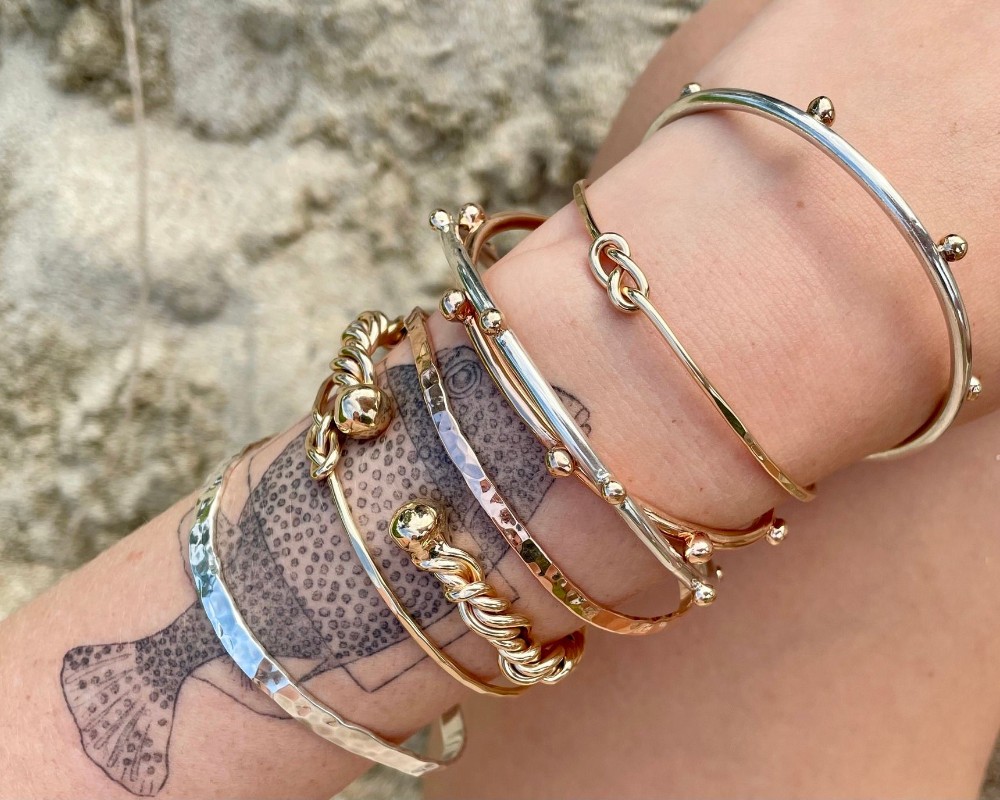 gotostcroix's tweet photo. ib designs invites you to create a unique stack with your favorite pieces! Post your stack and #ibdesigns and #gotostcroix so we can see how you stack up!
๐ธ @sycroix ๐ผ๏ธ @halibopppp
https://t.co/3s7o8TtCLt
#gotostcroix #ibdesigns #stacksarethenewblack #stcroix #usvi https://t.co/ifOFgHfKFS