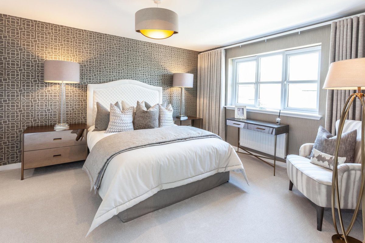 MillerHomesUK's tweet photo. Neutral soft furnishings are a great way to add a modern touch to your bedroom. Our gorgeous #Limewood showhome at #EllismuirGardens is effortlessly chic. β¨ https://t.co/RjDr8E4Wp8