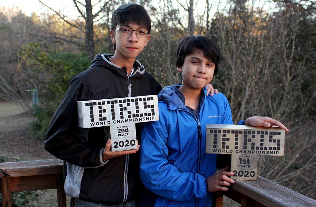 Polygon's tweet photo. Teens are rewriting what is possible in the world of competitive Tetris https://t.co/nXAYa0xeH0 https://t.co/BqcjTpcS7x