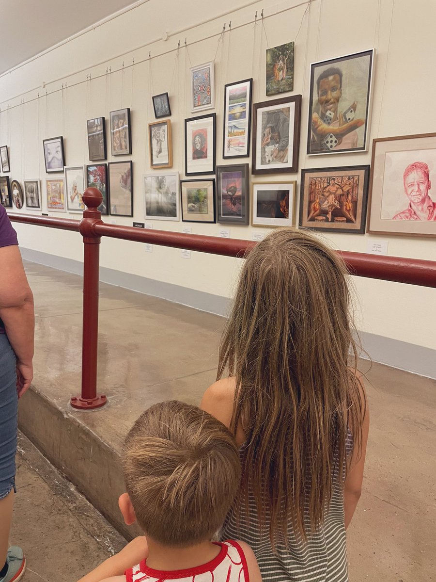 Had a delightful tour of the Capitol with Rachel and Megan! We loved the tunnel over filled with student art and seeing Speaker Pelosi! Thanks <a href="/Andy_Levin/">Andy Levin</a>