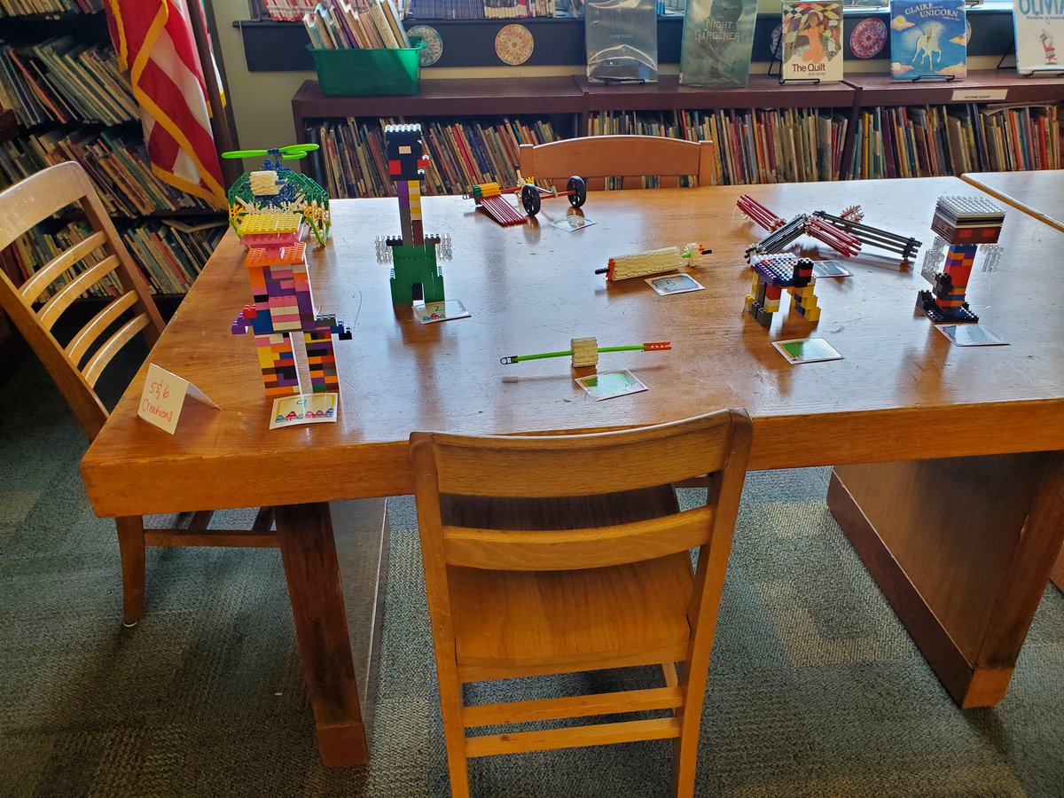 HeatlyLibrarian's tweet photo. Yesterday grade 2-6 created "creepy crawlies" out of LEGOs and KNEX. https://t.co/PucCjf9CPZ