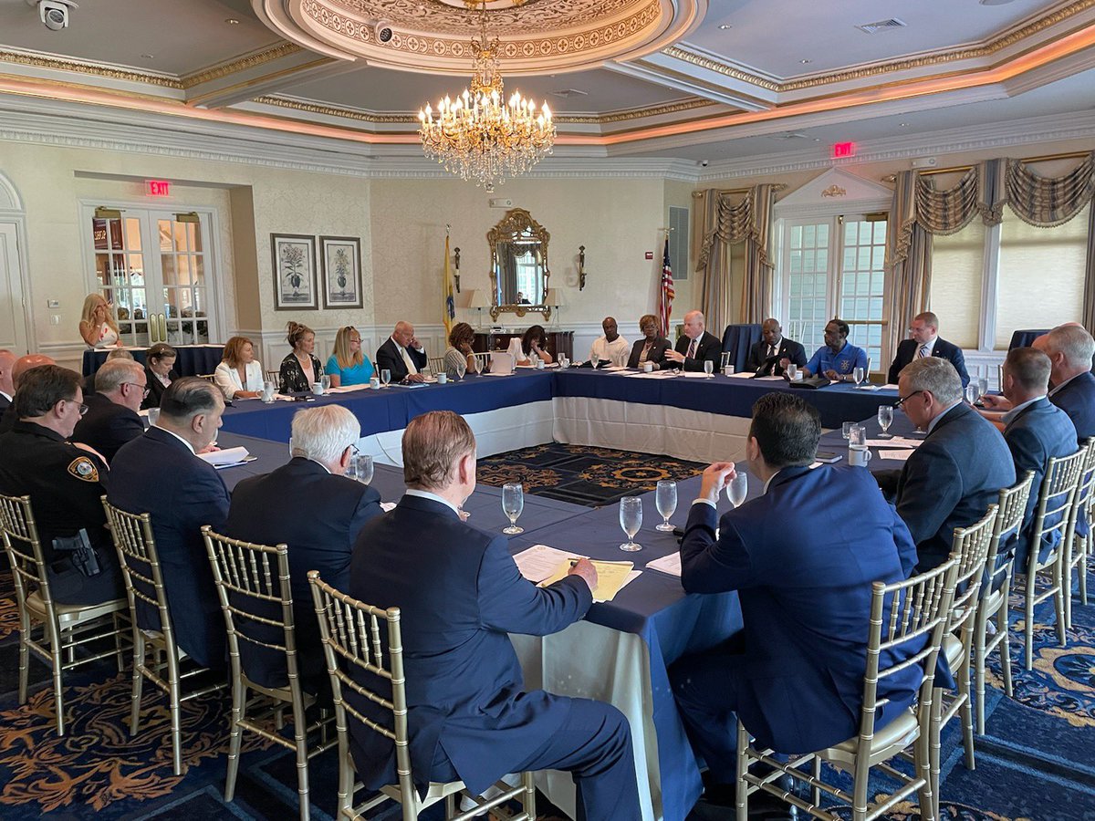 MonmouthSheriff's tweet photo. .@SheriffGolden attended Constitutional Ofcs Asn of NJ meeting @eagleoaks w County Sheriffs,Clerks&amp;Surrogates. Topics of discussion included diversion of 911 fees,criminal justice reform&amp;auto theft. Congrats to Ryan Milancewich for receiving COANJ achievement awd.@MonmouthCoClerk https://t.co/dO55KFj6sL