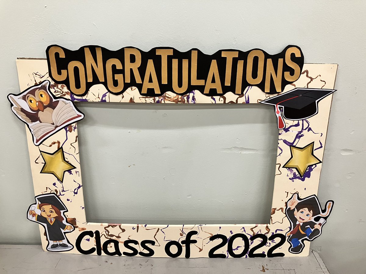 JennieWent's tweet photo. This week was one of those that makes you hold you head higher with so much pride. Graduation for my nursery class. #proud #lovemyjob #bakingbuns #1smartcookie ๐ฅฐ๐ฅฐ https://t.co/3SVFOK6EGe