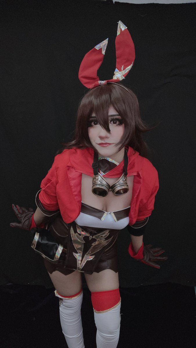 Holiiiiis 💕
Quería usar twitter para publicar mis cosplays 🥺✨