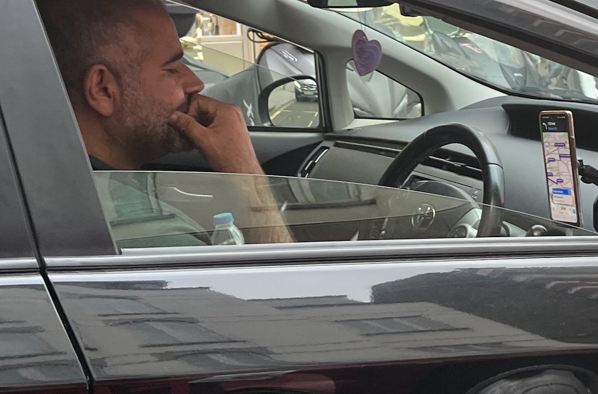 Bexleytaxi tweet media