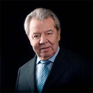 JusElectoralMx's tweet photo. .@PMunozLedo denuncia que México vive un absolutismo estéril, un estado fallido con un gobierno rebasado y una sociedad excluida, donde existe una complicidad del #PoderPublico con el crimen organizado que debiera ser esclarecido por una comision independiente de la verdad. https://t.co/huATgdvjTb