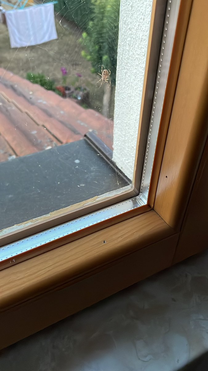 Okay. Dieses Fenster mach ich vorerst nicht mehr auf. 😂