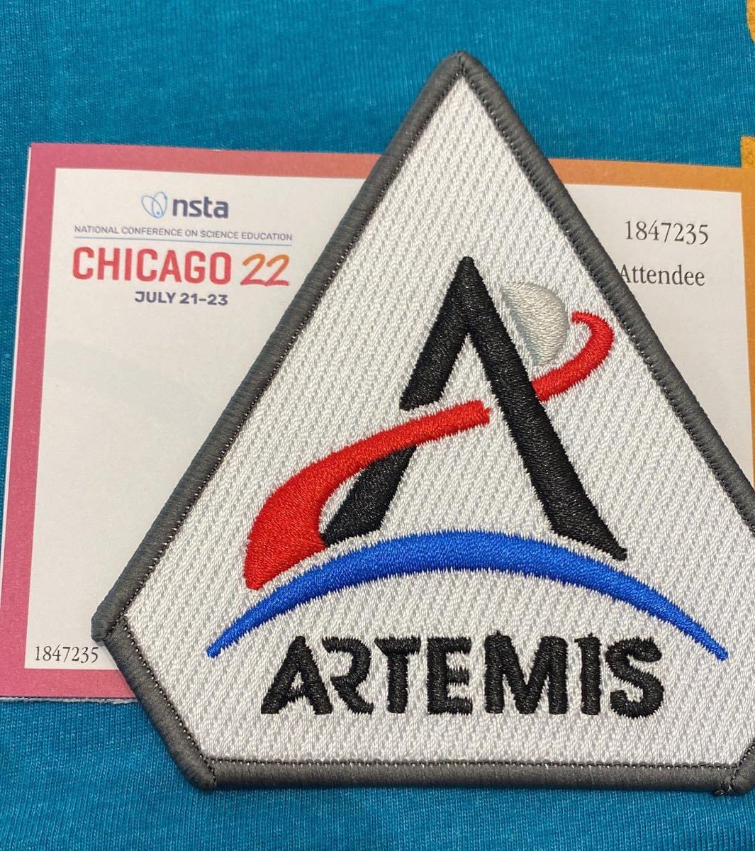 MrsCitera's tweet photo. At NSTA Chicago learning about lots of new programs and content ideas! #62learns https://t.co/a5L0IvGKwy