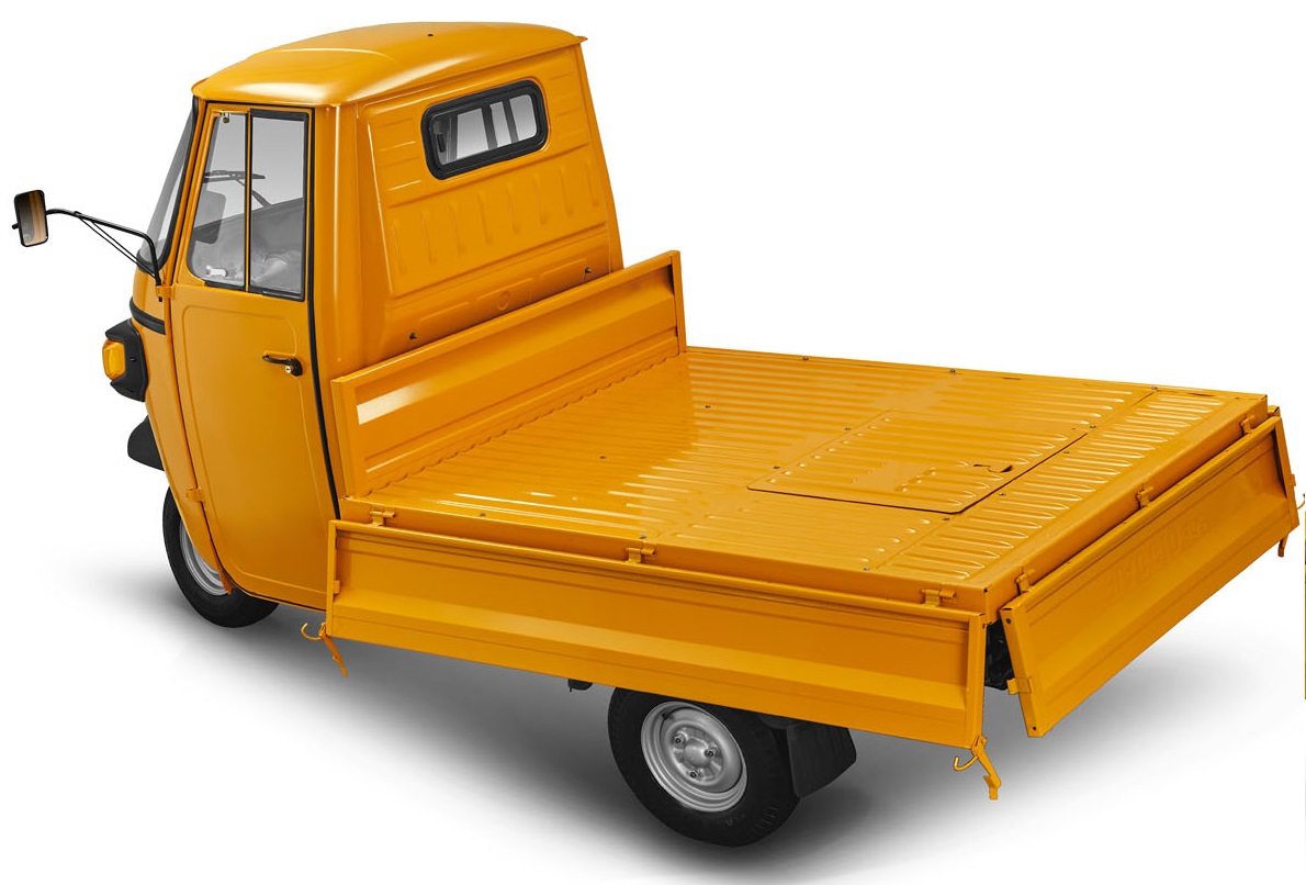 Motocarro Piaggio Mx tweet media