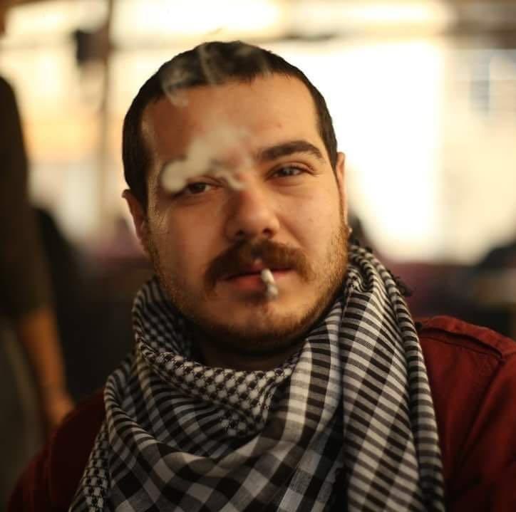 VKesanbiIici's tweet photo. Yokluğuna alışabilmek şöyle dursun seni her geçen gün daha çok özlüyor,kıymetini çok daha iyi anlıyorum. Herkesin patron olmak için yarıştığı yerlerde sen gerçek bir emekçiydin. Bende de çok emeğin var,keşke ödeşebilseydik kardeşim.
#UmutBulut https://t.co/kNzJ3c5Yko