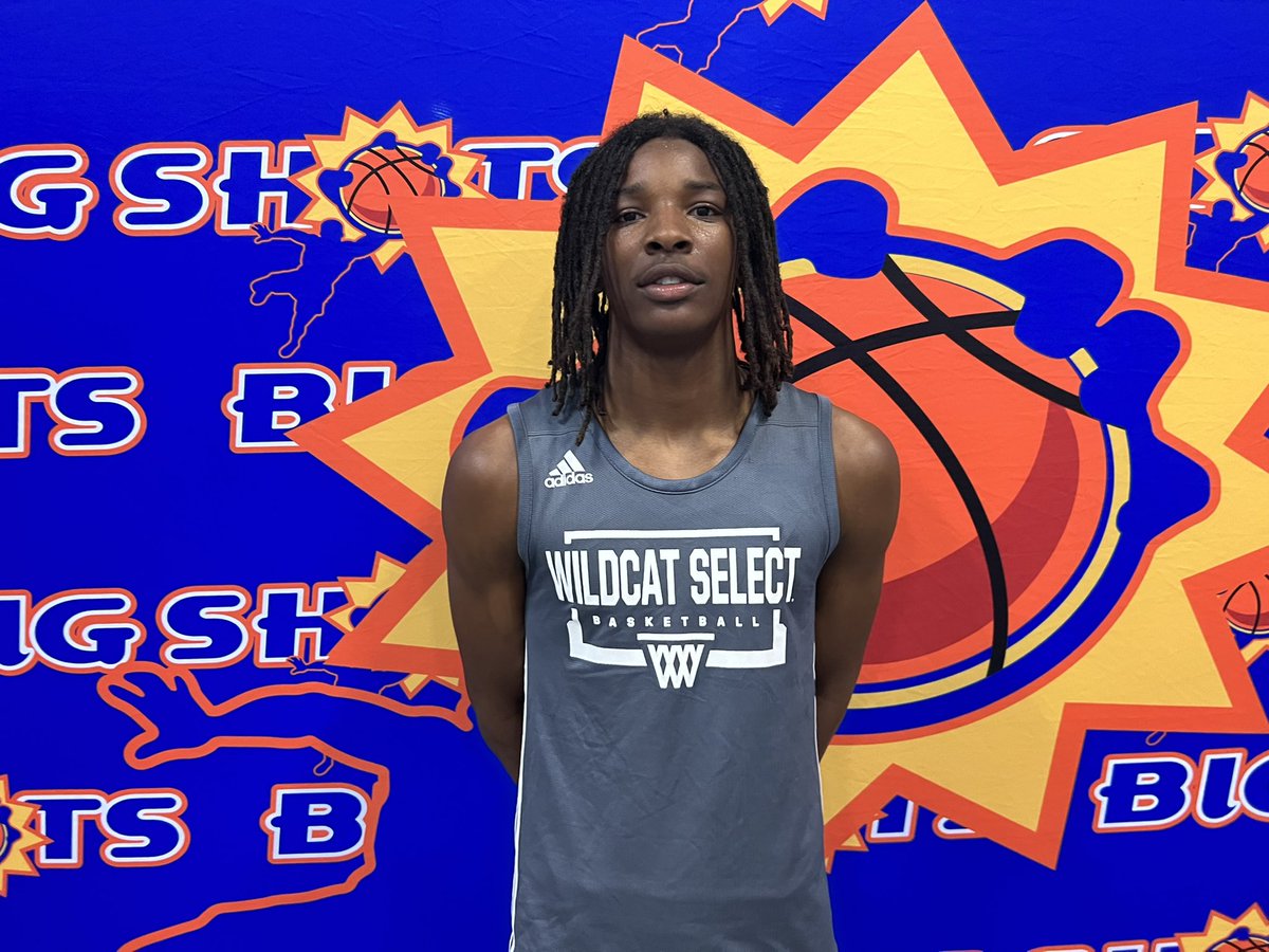 BIG SH🏀TS tweet media