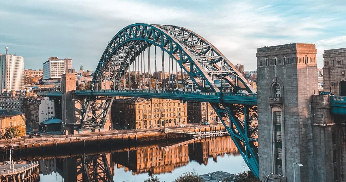 We’ve got some exciting news coming!🤩
Keep your 👀's peeled for some exhilarating events in Newcastle over the Summer!! 😎

Our new look website will be live soon....

 #jellylegs #zipslide #zipslidesuk #tynezipslide #summerinthecity