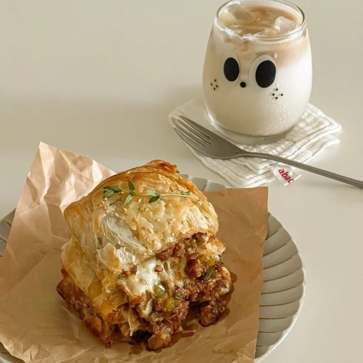 ᅟ
ᅟઇઉ · Só comida saudável, graças a Garfield! 🙌
ᅟ