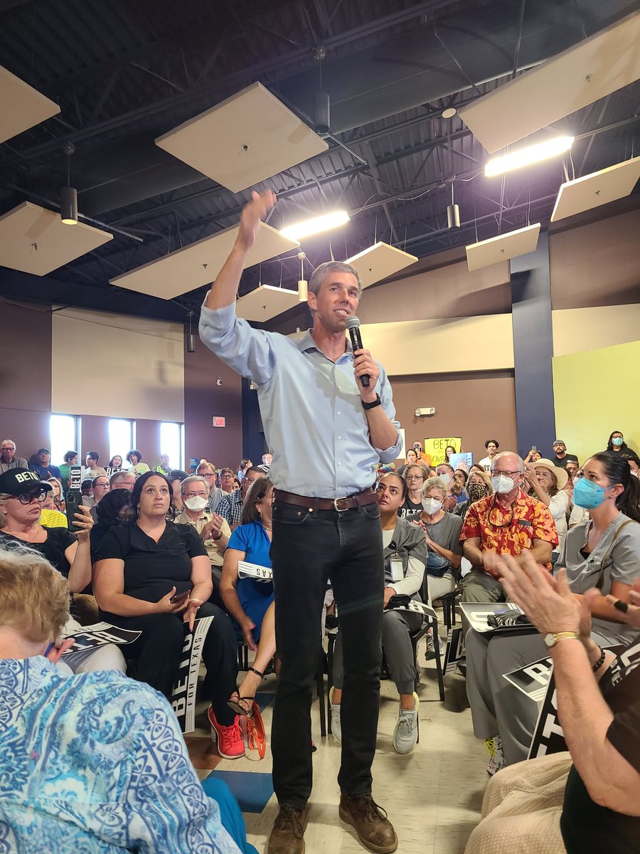 Moms for Beto tweet media