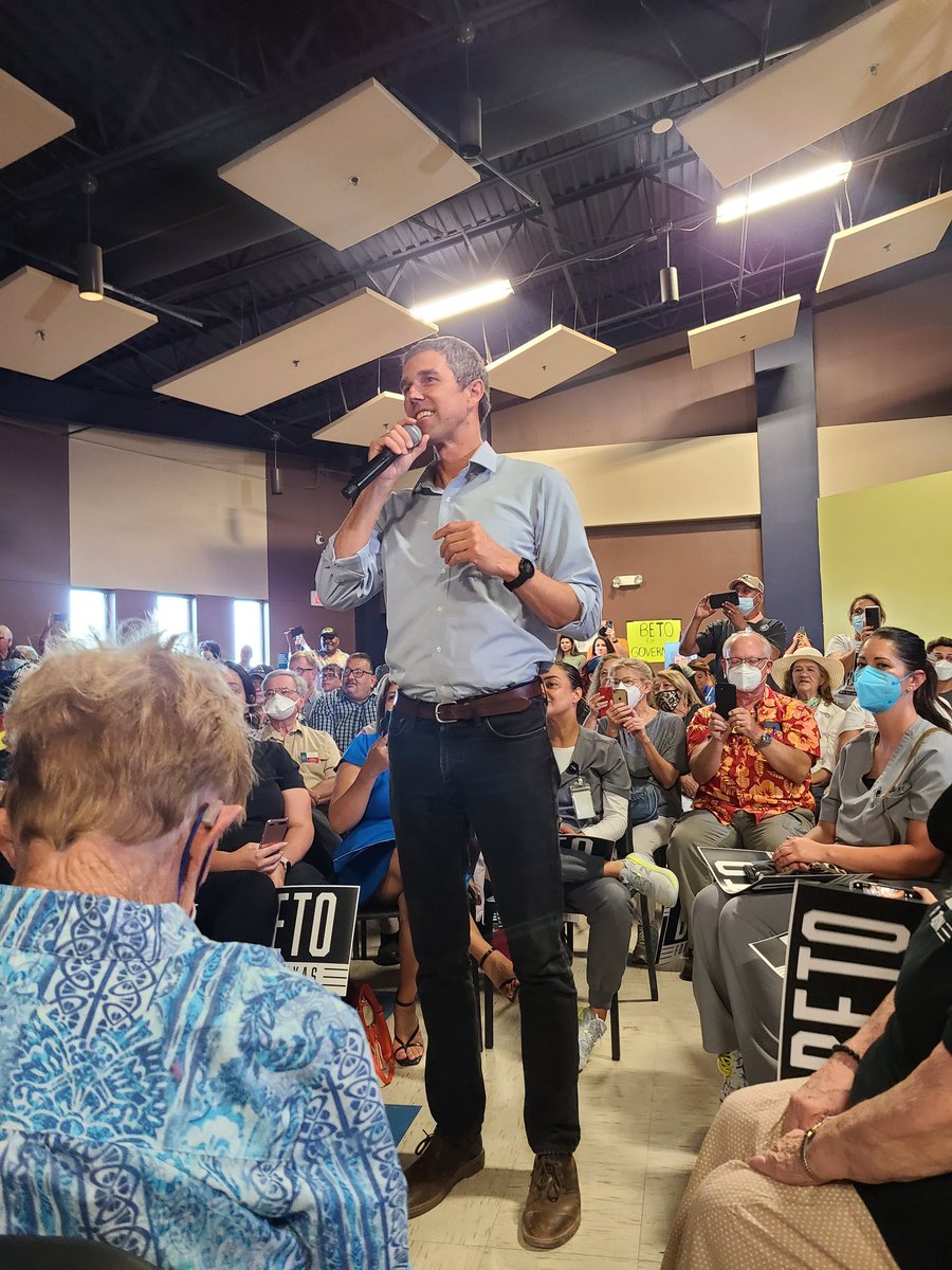 Moms for Beto tweet media