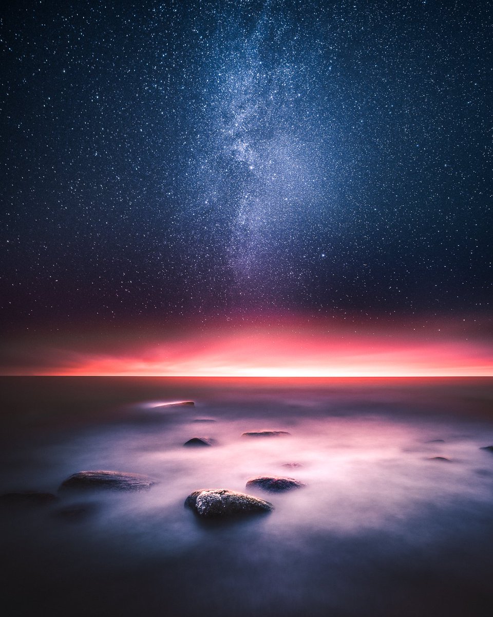 MikkoLagerstedt's tweet photo. The whole universe surrenders https://t.co/lWPVzvrVsn