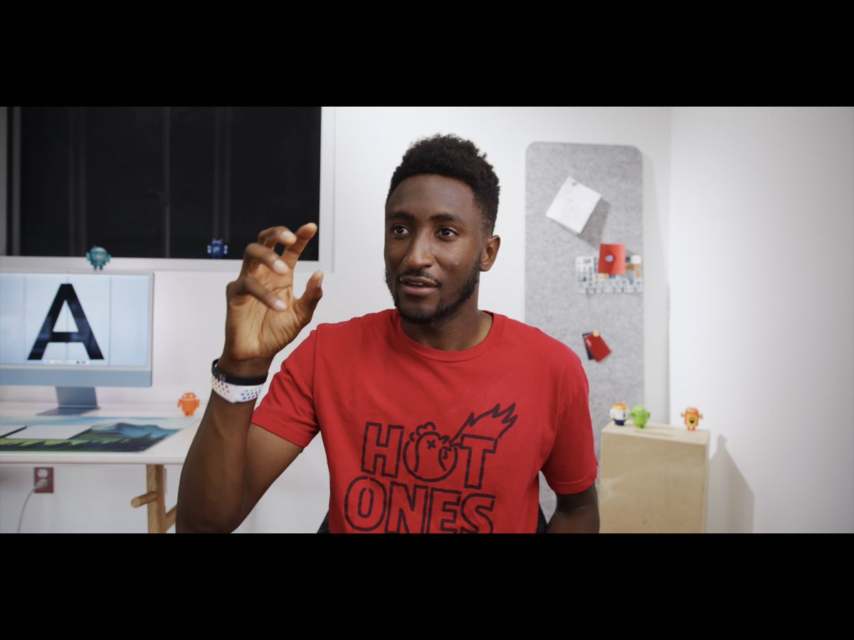 og_johnnyboy's tweet photo. @MKBHD I love the small attention of detail and mini Easter eggs. There are six Android toys https://t.co/BdltaFkqTb