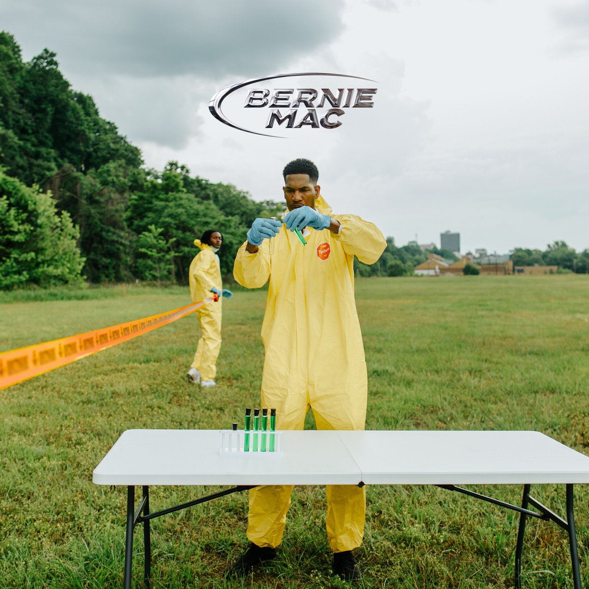 My new single “Bernie Mac” is out now on all streaming platforms 🧪 distrokid.com/hyperfollow/an…