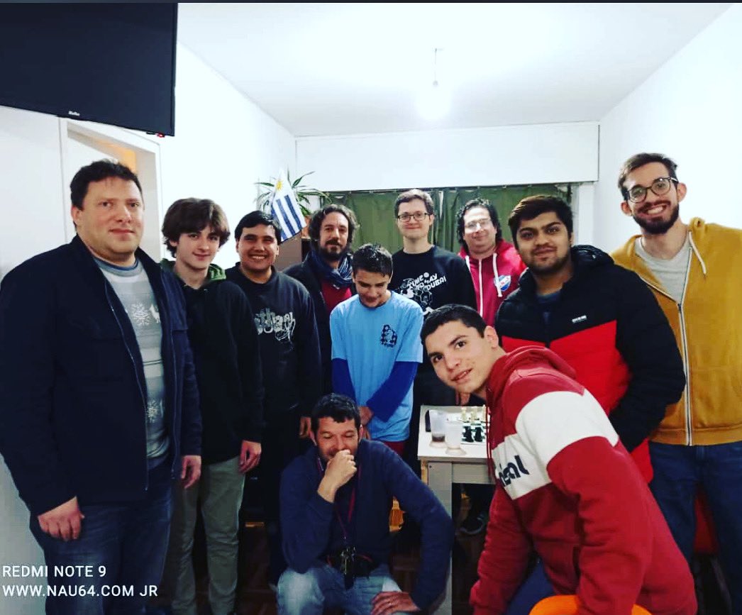 IlyaVarin's tweet photo. Международный день шахмат в Nau64 Chess Club в Монтевидео.
Día internacional de ajedrez en la academia de ajedrez @nau64 en Montevideo🇺🇾 #InternationalChessDay https://t.co/YQTpdbG9r8
