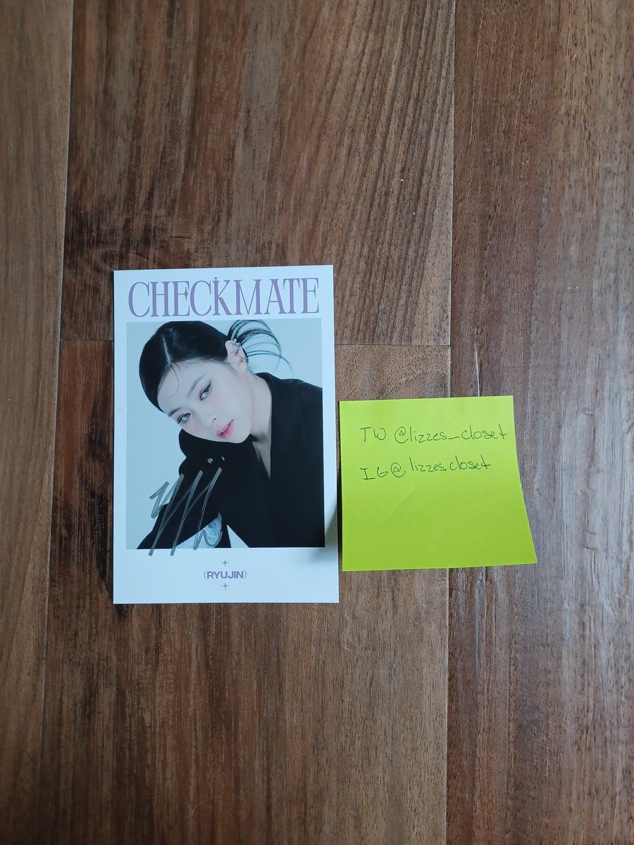 lizzes_closet's tweet photo. WTS Ryujin Itzy Shop signed postcard
$50 free shipping 
USA based
.
.
.
#itzywts #itzysale #itzywtsusa #itzysell #itzyryujin #kpopsale #kpopwts #itzycheckmate https://t.co/SCFiu0N8m1