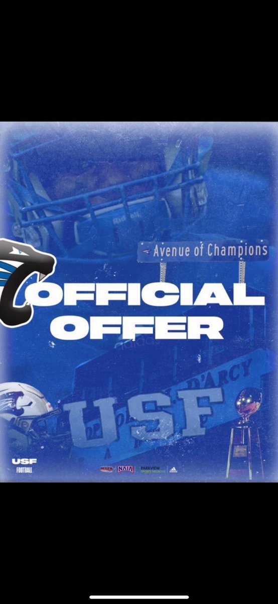 After great official visit to USF, i am blessed to receive an offer,  thanks to @USF_Football 
<a href="/CoachBlackmon50/">Rahju Blackmon</a> <a href="/CoachMillyRock/">Coach Millhouse</a> <a href="/IndianaPreps/">Indiana Preps</a> <a href="/DCHawkFootball/">DCHS Football</a> <a href="/enrightkyle13/">CoachEnright13</a>