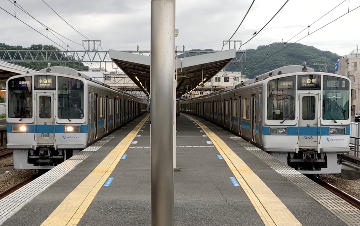 G9iygnS's tweet photo. 【1253Fと駅構内で並ぶ未更新並び】
1000形未更新の記録その122
1253Fとワイドドアの並びは懐かしいですね。2枚目は本当ギリギリでした。
やはり大好きな未更新並びはたまらないですね構内ですが😅
#1000形未更新
#1000形未更新の記録
#未更新並び
#1253F
#1254F
#1752F
#1756F https://t.co/Iy49jgtjGl