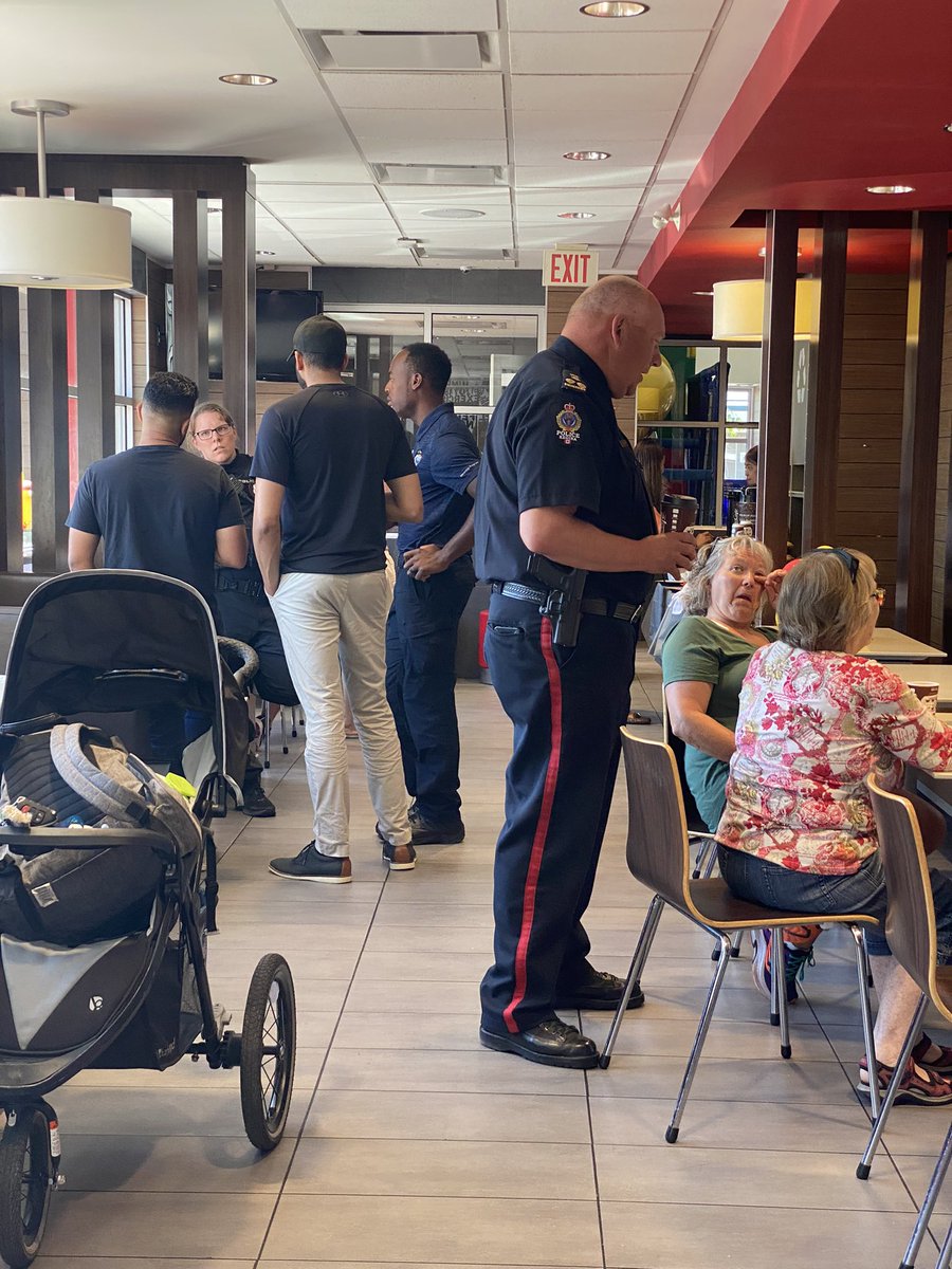 evanbrayshow's tweet photo. Another great #coffewithacop today at Rochdale @McDonalds.  Thanks to everyone who joined us and thank you to our hosts for the incredible refreshments! Watch for our next Coffee with a Cop coming to a neighbourhood near you! #community #visit #greatcoffee https://t.co/5vGHNo6hrU