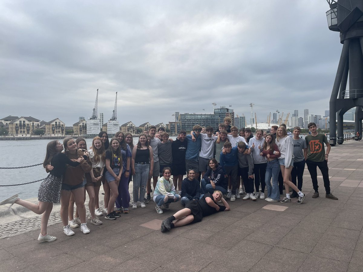 PerinsHums's tweet photo. Day 1 done! Thanks Andy and Francis @AngliaTours for a great day 👍🏻 https://t.co/uYhzXfwgIj