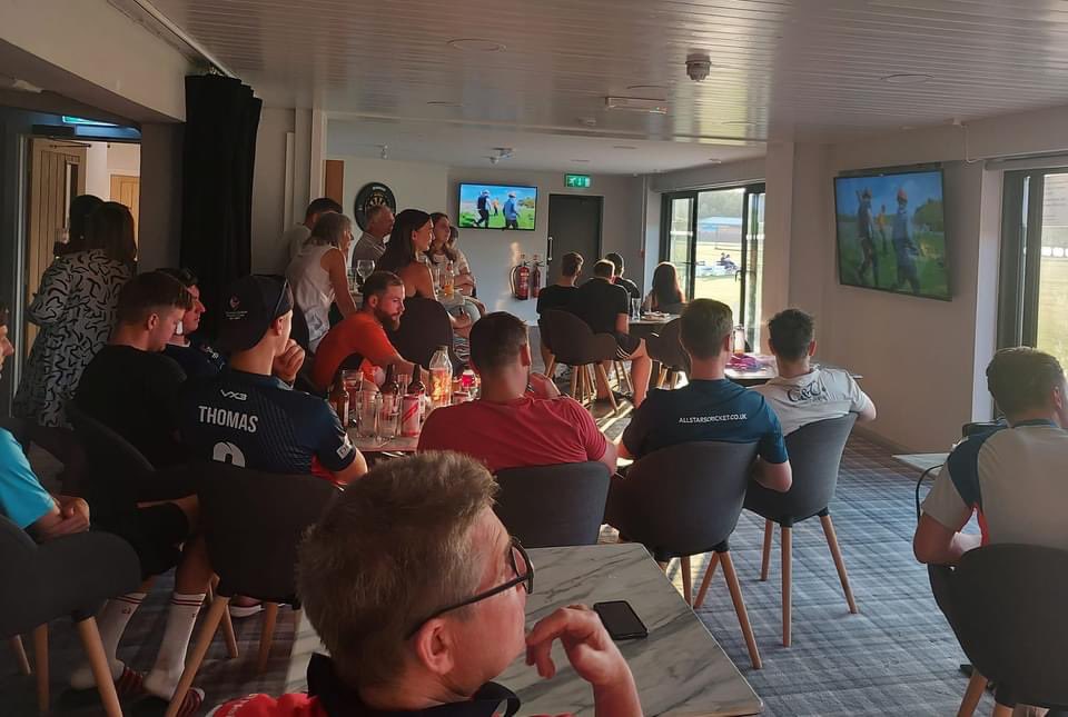 VernonCaruscc's tweet image. 48 hours on from final episode of Freddie’s Field of Dreams &amp;amp; we’ve almost doubled our followers! 🤩 
🙏🏻 for all the ❤️💙💚
Here’s a Few pics from the watch along 🙌🏻