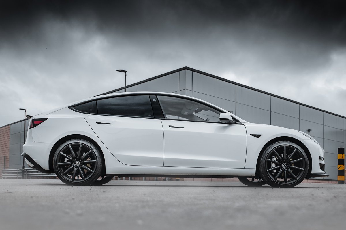 Back at Sterling Automotive photographing the #tesla #model3 with the final fitting of the inhouse developed body kit. #ev #supercar #blackburn #ukmanufacturing #teslacars