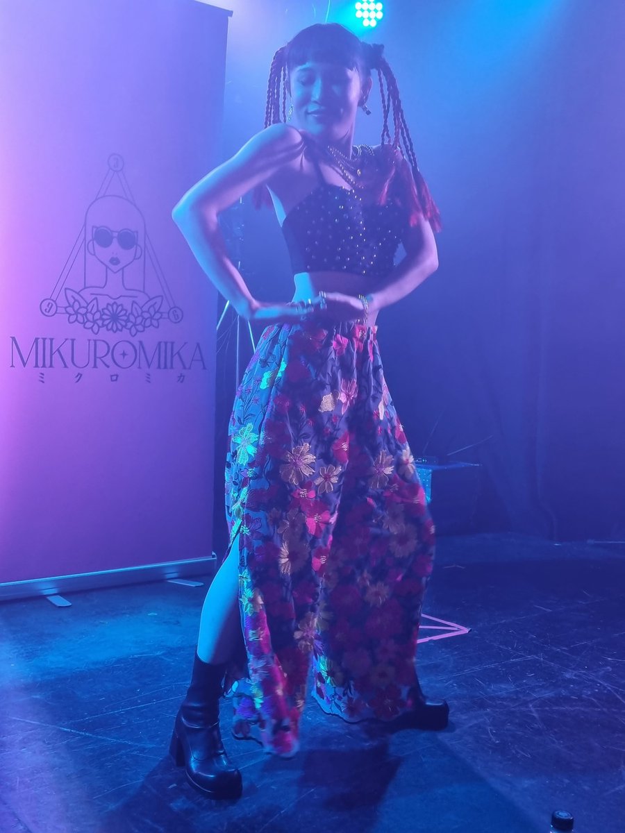 beyond_senpai's tweet photo. @3cro_mika your were outstanding! Let's dance again tomorrow! #mikuromika #beyond_senpai https://t.co/j1Ojqv0Evw